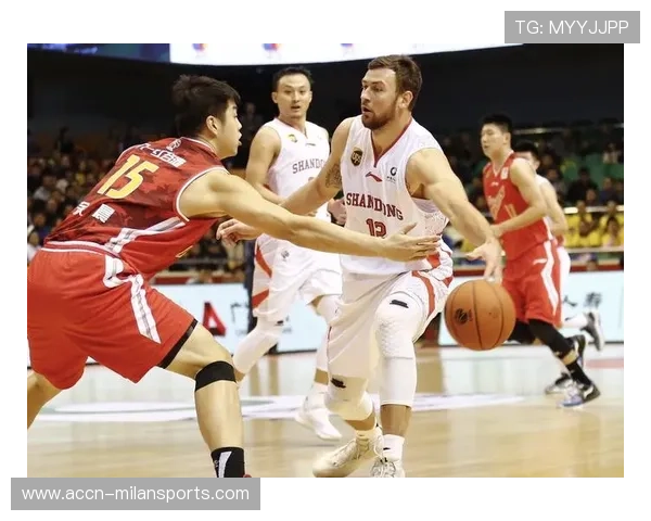 祖巴茨21+15苦撑内线!快船篮板线全面告急——背后故事深度剖析 祖巴茨21+15苦撑内线!快船篮板线全面告急——背后故事深度剖析