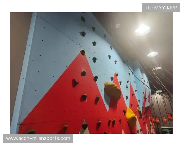 攀岩俱乐部开设亲子课程，家庭运动观念提升