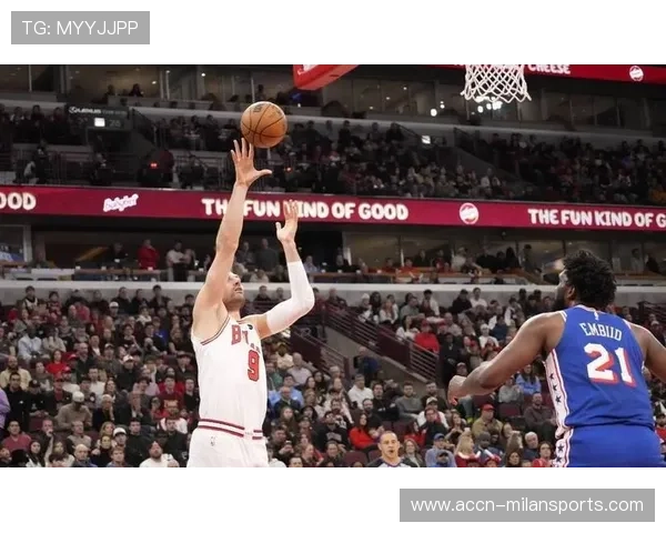 76人对攻时刻奏效,武切维奇锁死22分定音